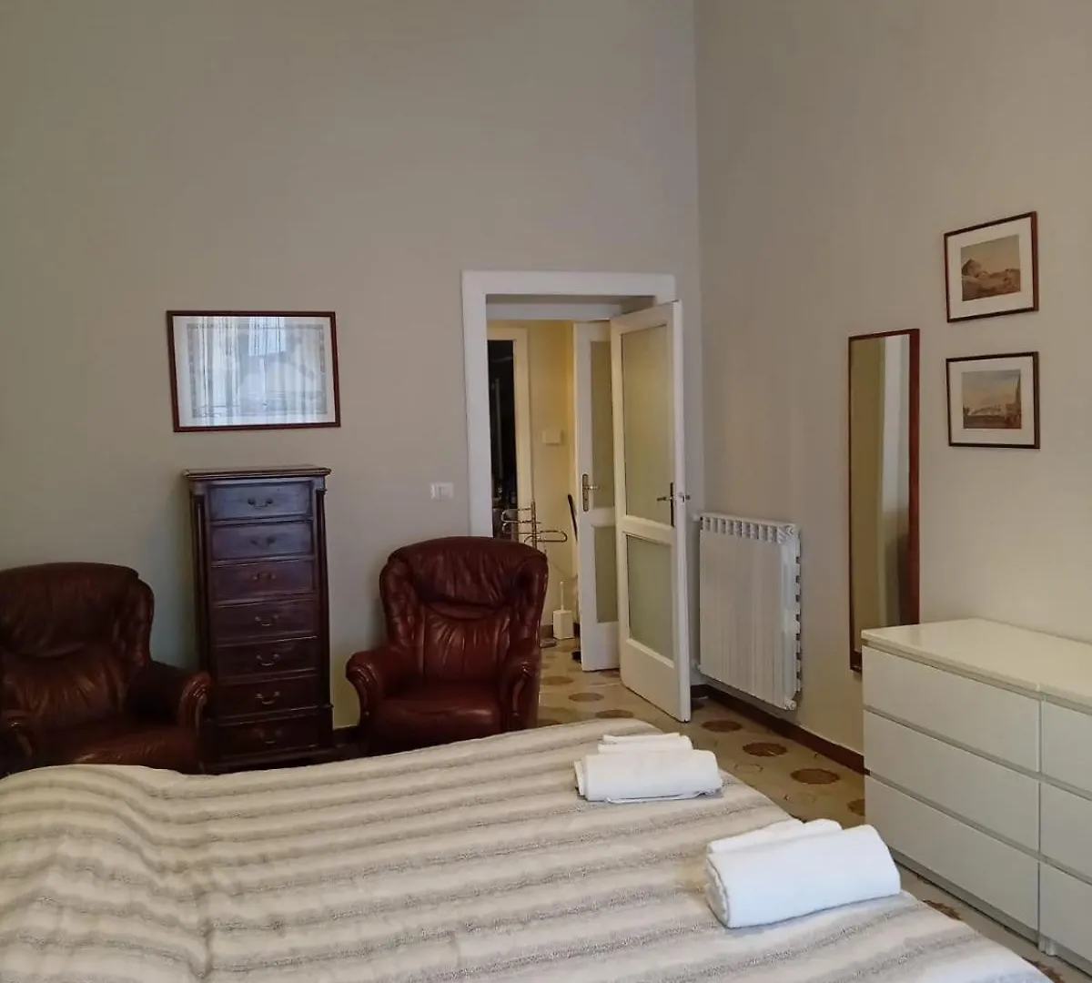 Domus Passpartenope, Napoli Apartment
